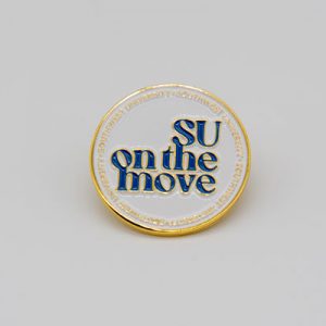 SU on the move Pin